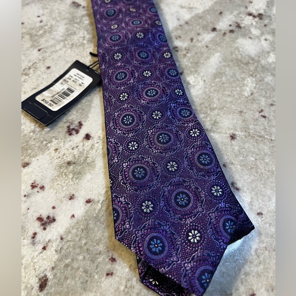 Cremieux Mens Purple Medallion Silk Tie Floral Geometric‎ Necktie 591113020
